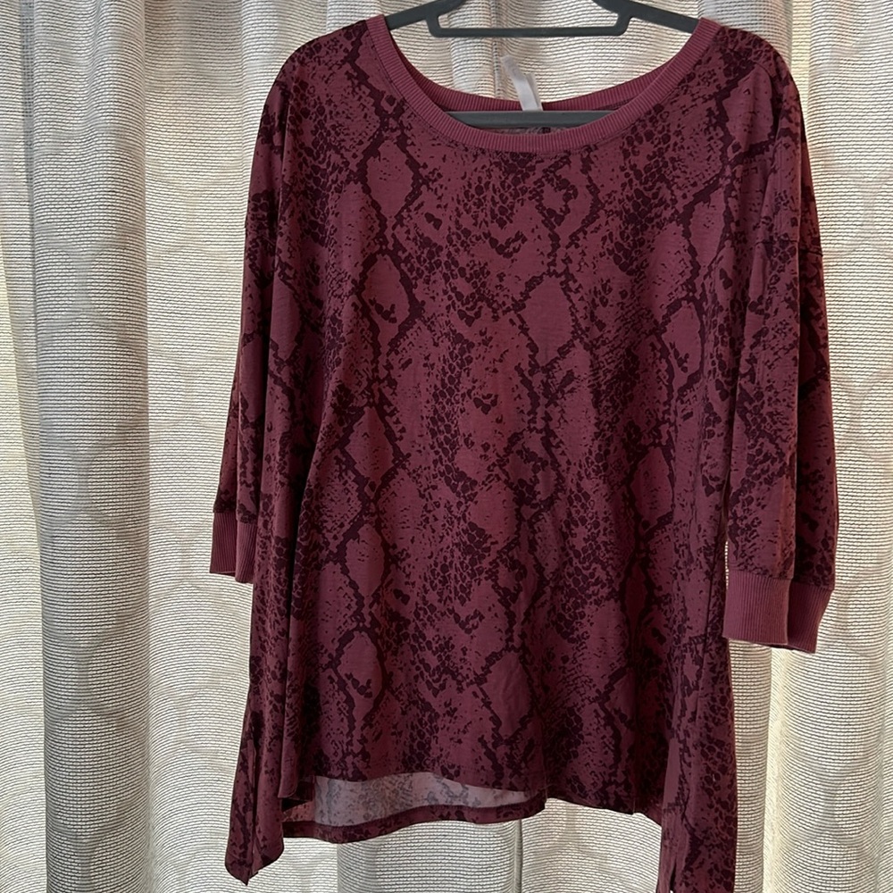 Lularoe Kate cozy collection